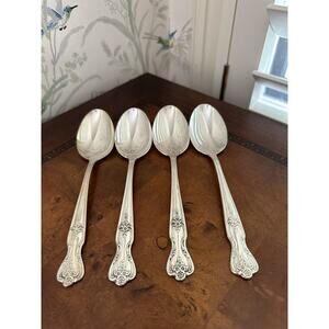 WM Rogers Extra Plate Inspiration Magnolia Silverplate Set of 4 Dinner Spoons